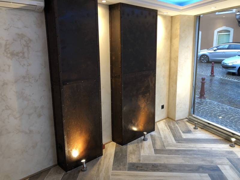 Fabrication d'habillage riveté art déco à Martigues