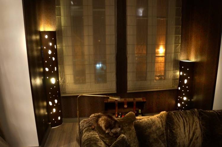 création de colonnes lumineuses en fer à Toulon